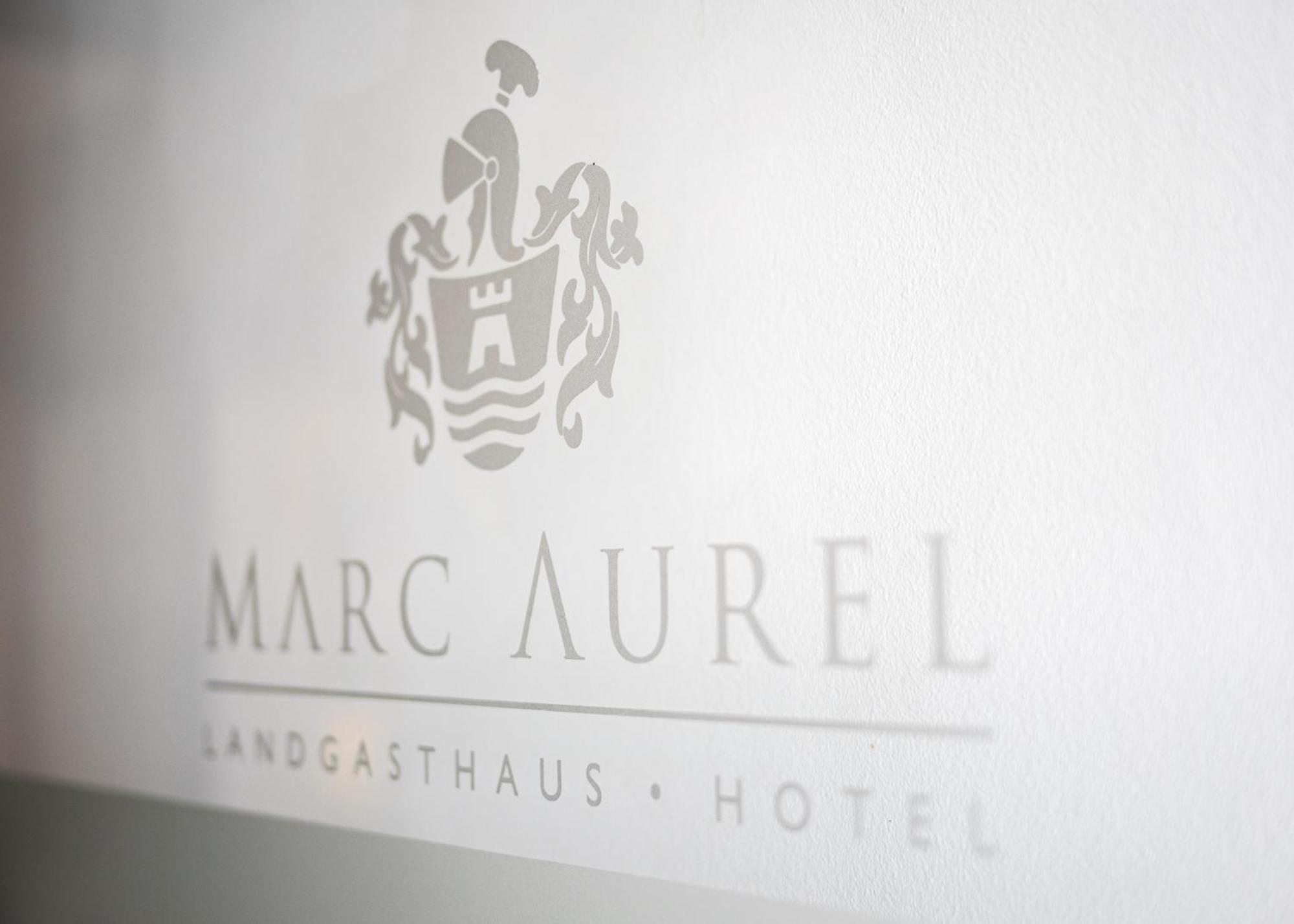 Hotel Marc Aurel Petronell Exterior foto